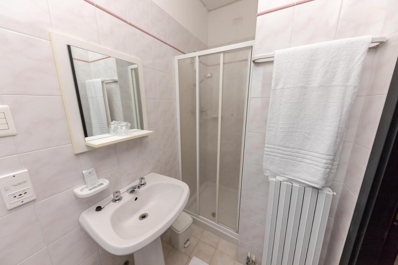 Albergo Dei Gelsi มอนโดวี ภายนอก รูปภาพ